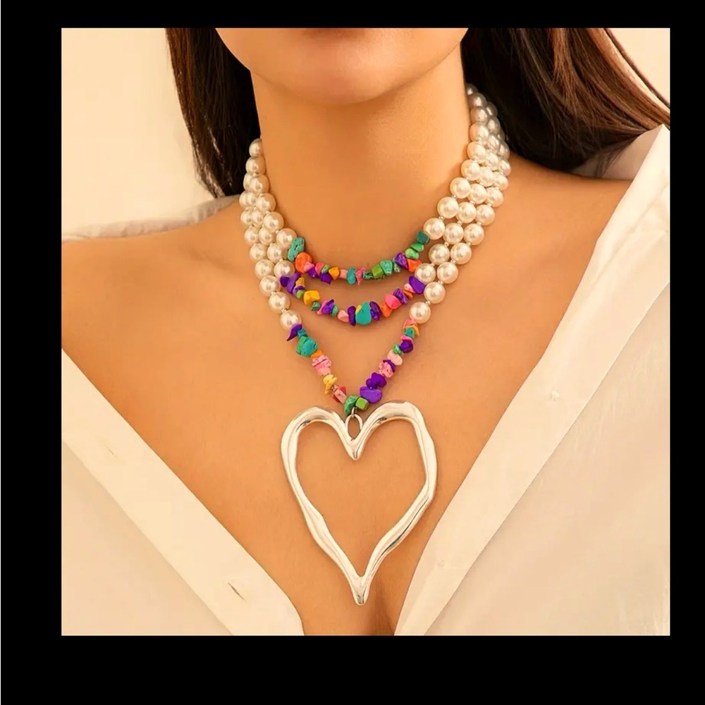 SOLD Beautiful natural gemstone heart necklace